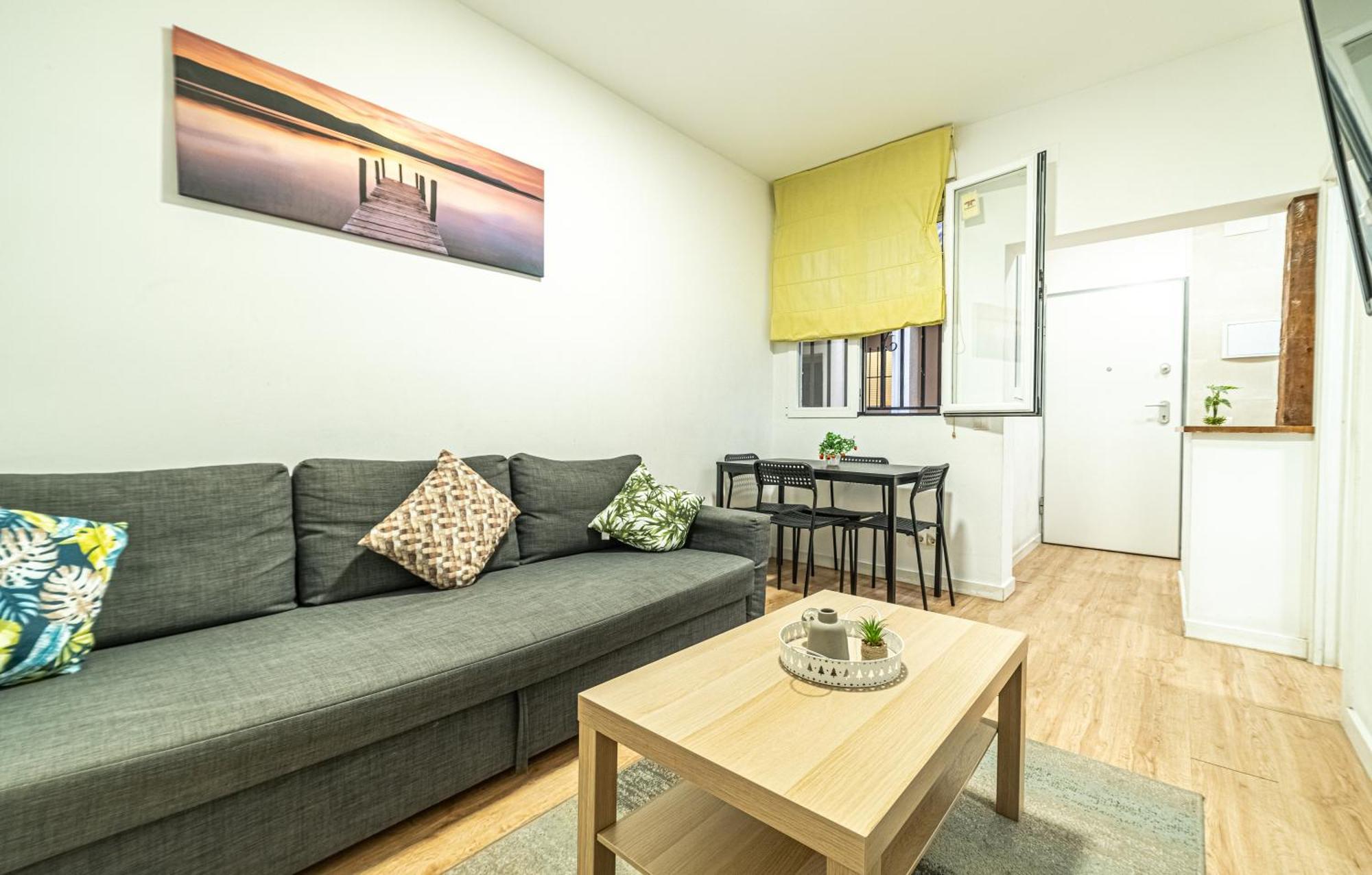マドリードNew Flat , Modern , Wifi, 10Min Sol, 5 Reina Sofiaアパートメント エクステリア 写真
