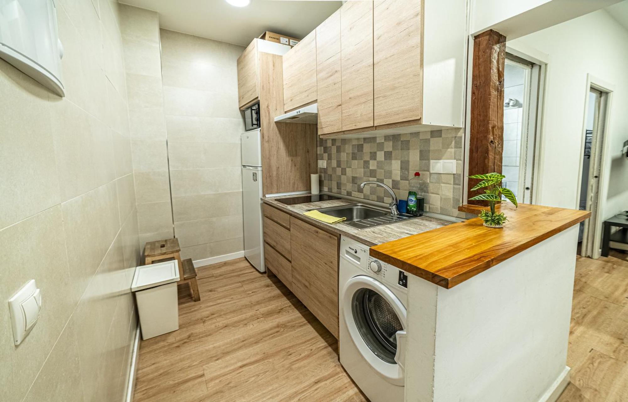 マドリードNew Flat , Modern , Wifi, 10Min Sol, 5 Reina Sofiaアパートメント エクステリア 写真